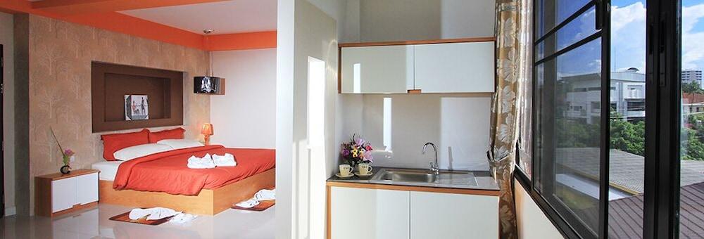 Inspire House Hotel Chiang Mai Esterno foto