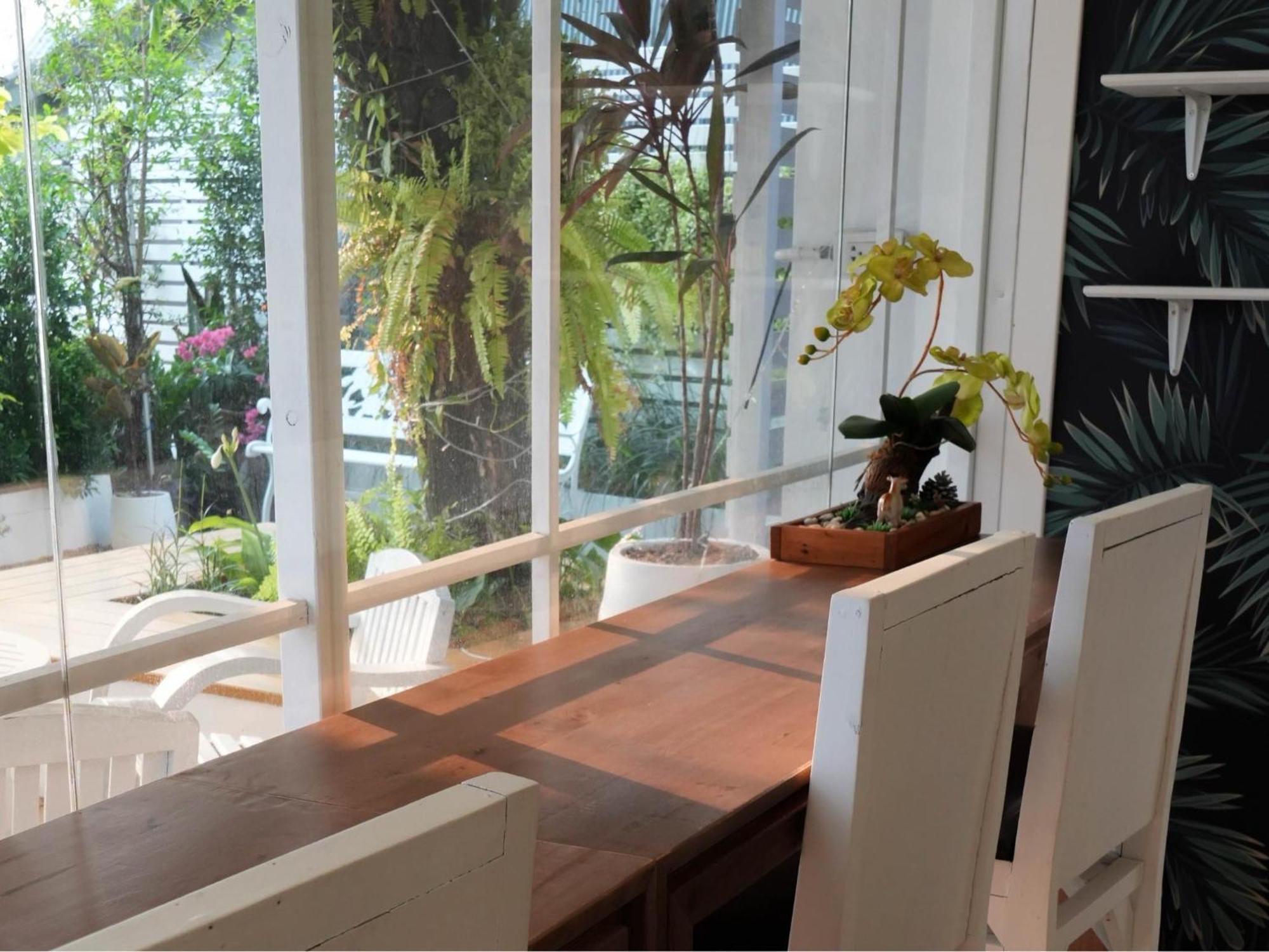 Inspire House Hotel Chiang Mai Esterno foto