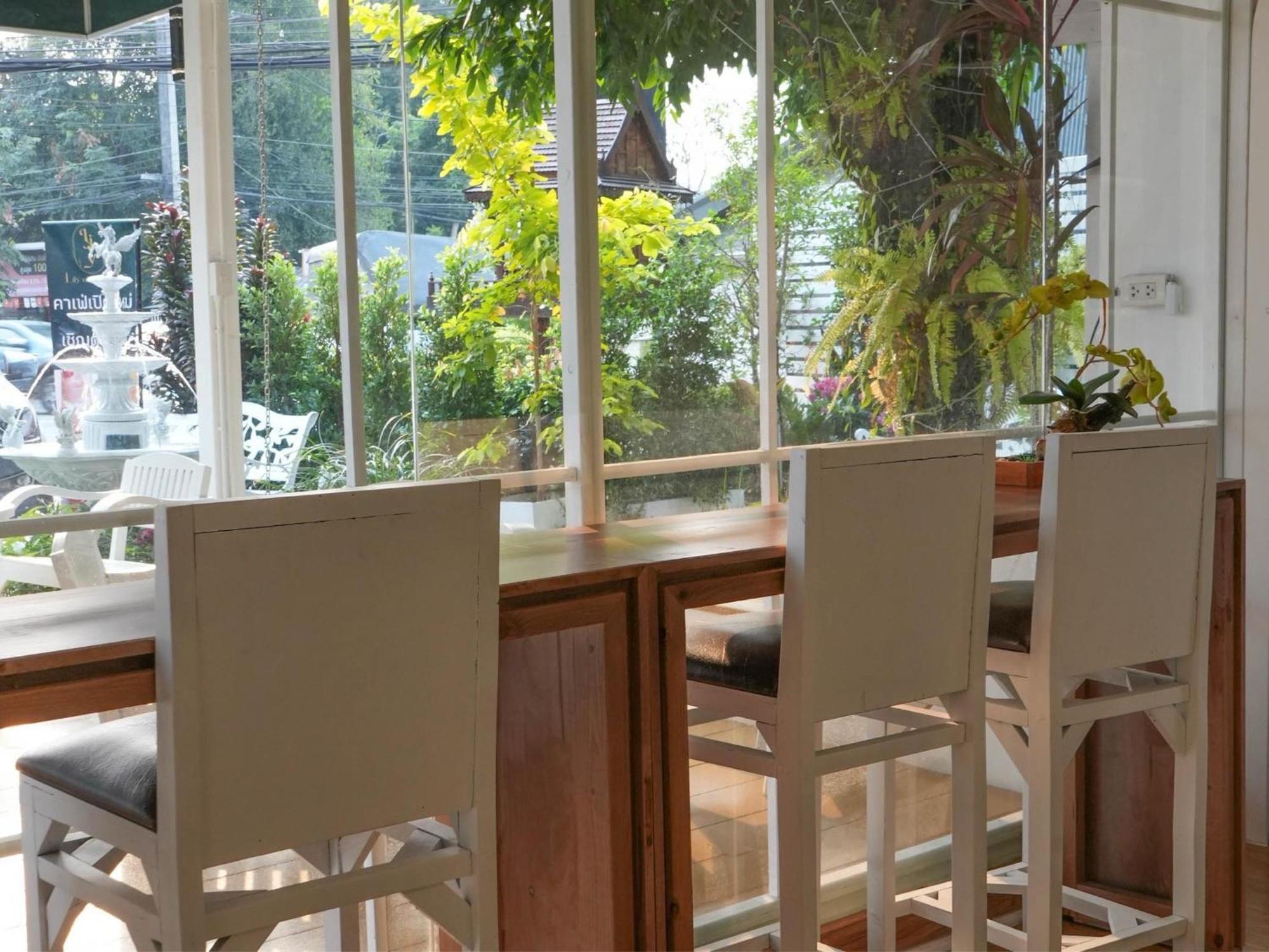 Inspire House Hotel Chiang Mai Esterno foto