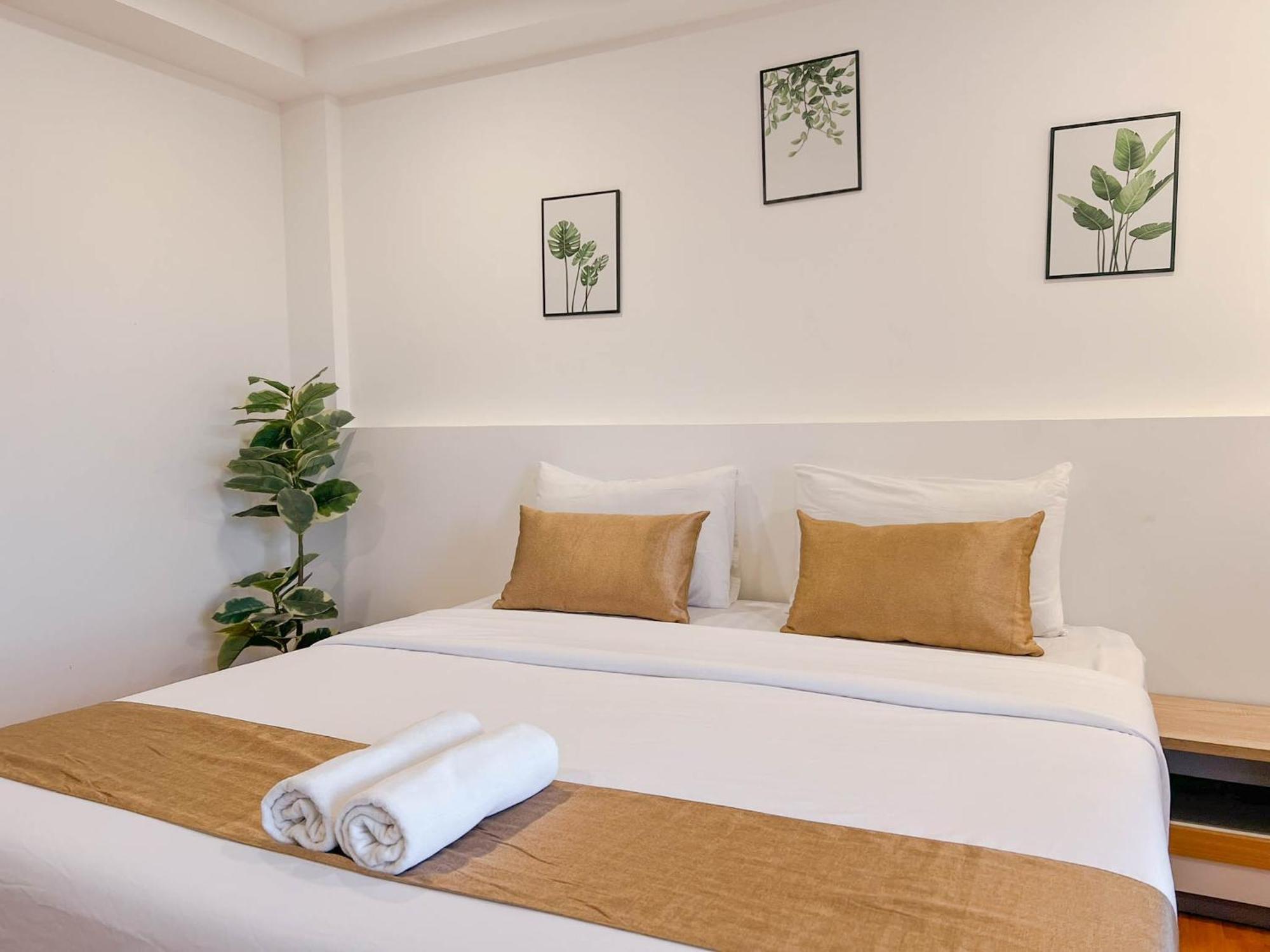 Inspire House Hotel Chiang Mai Esterno foto