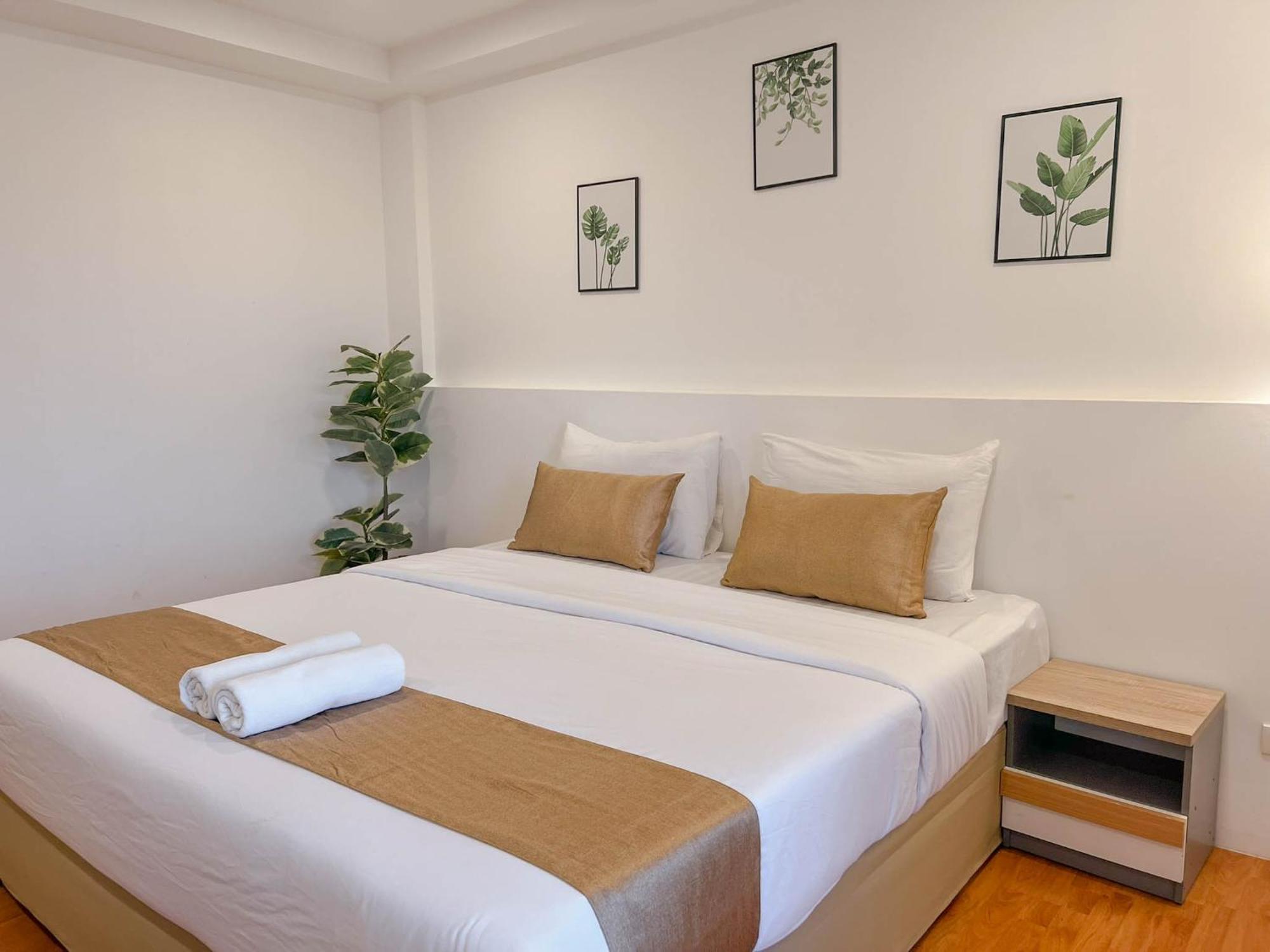 Inspire House Hotel Chiang Mai Esterno foto
