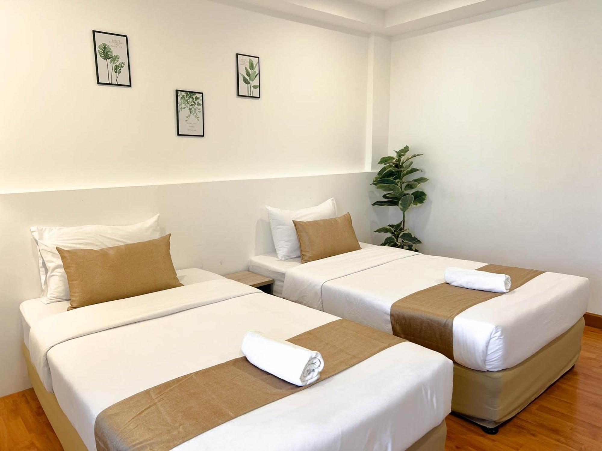 Inspire House Hotel Chiang Mai Esterno foto