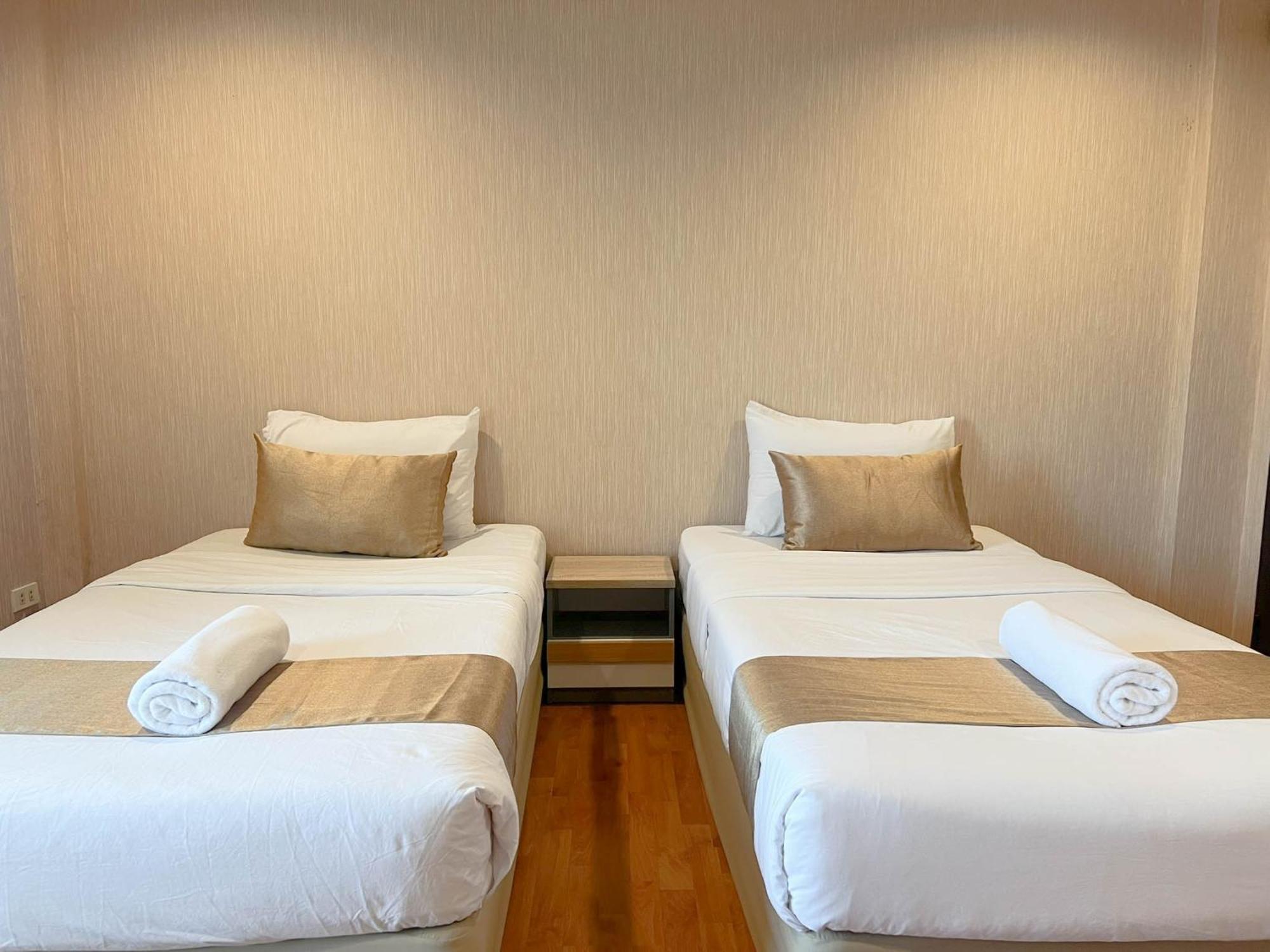 Inspire House Hotel Chiang Mai Esterno foto