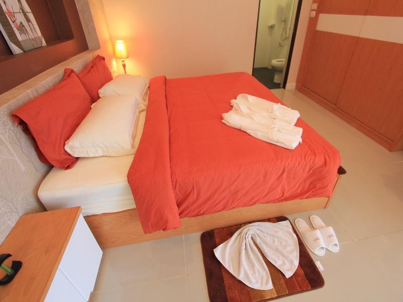 Inspire House Hotel Chiang Mai Esterno foto